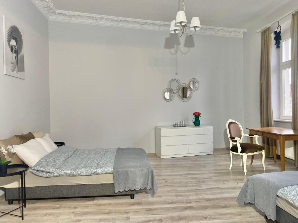 Crystal Sw. Marcin Poznan Apartment Ngoại thất bức ảnh