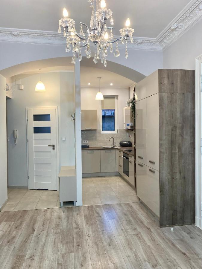 Crystal Sw. Marcin Poznan Apartment Ngoại thất bức ảnh